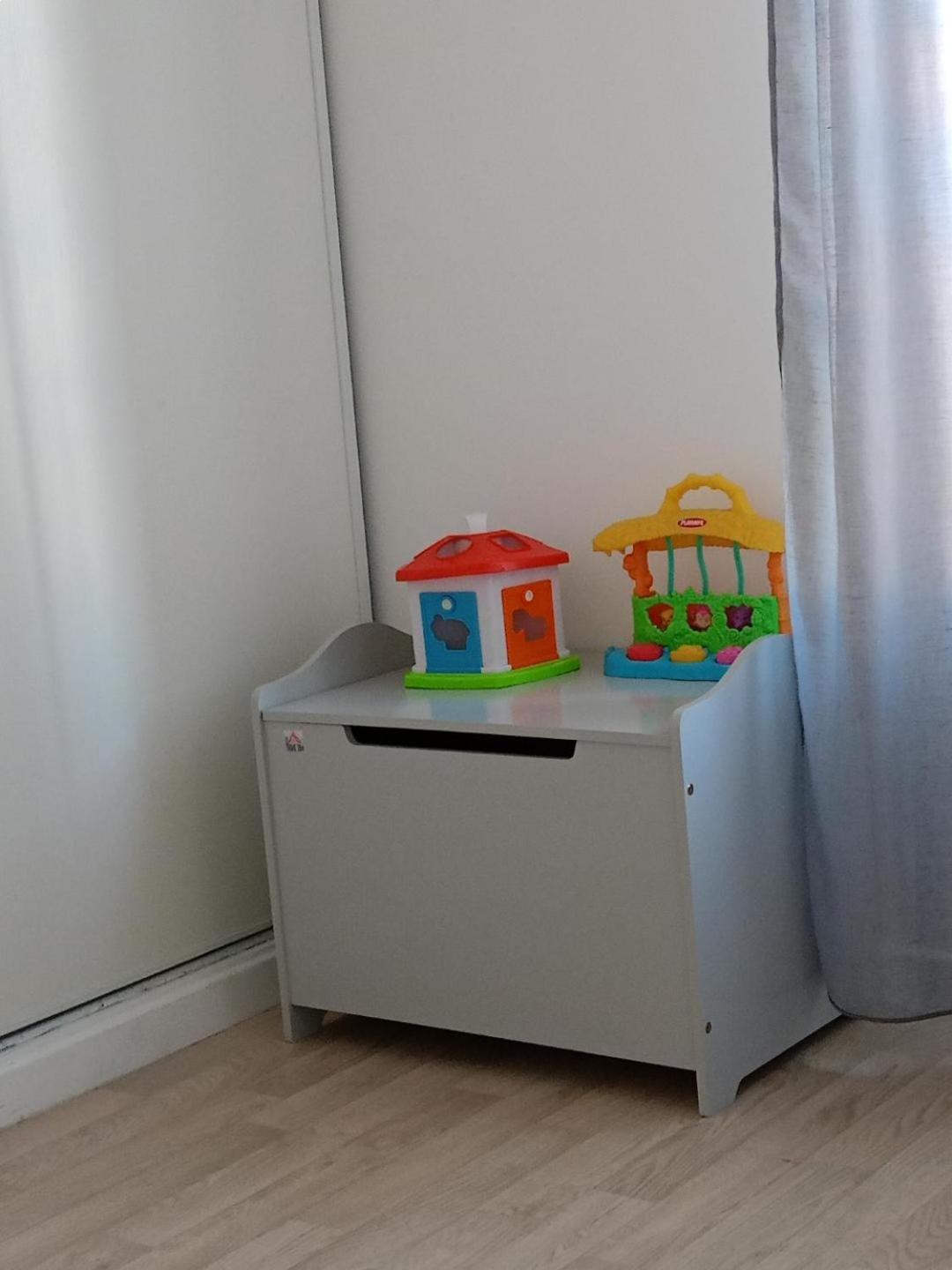 Superbe Appartement ,Proche De Paris, Dans Residence Privee , Ideal Familles, Parking Et Wifi Gratuits! ! ! Vitry-sur-Seine Kültér fotó