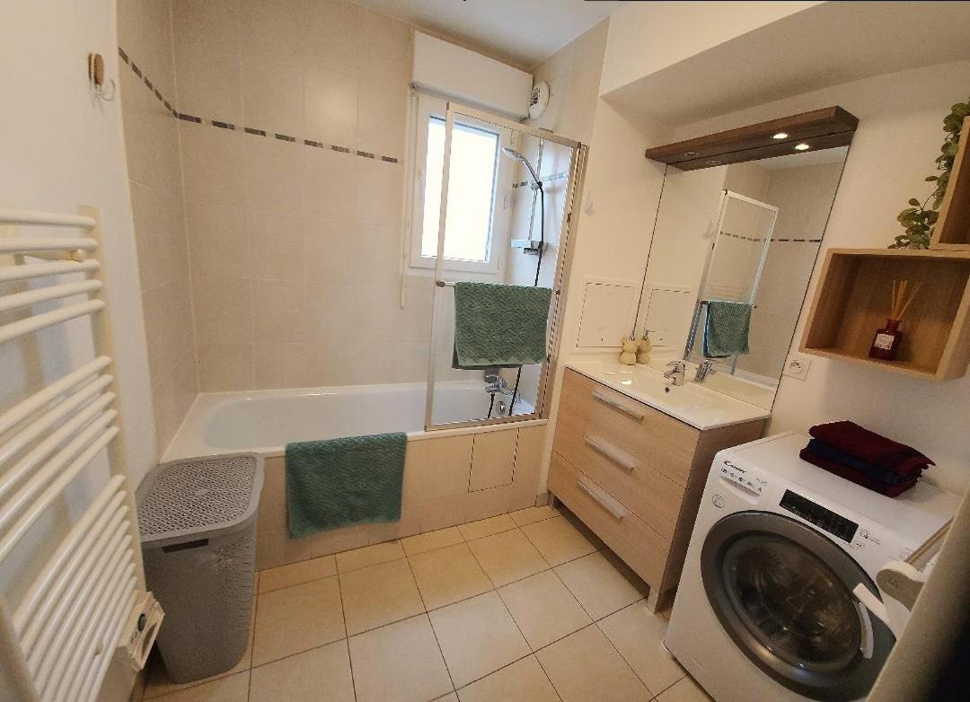 Superbe Appartement ,Proche De Paris, Dans Residence Privee , Ideal Familles, Parking Et Wifi Gratuits! ! ! Vitry-sur-Seine Kültér fotó