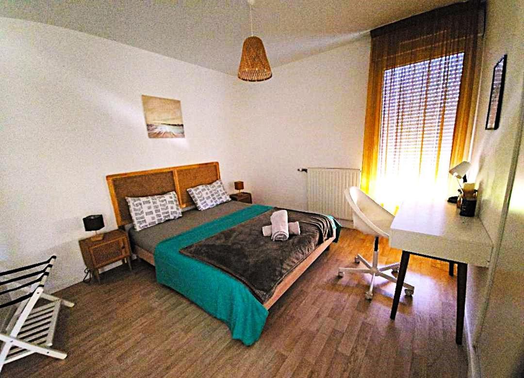 Superbe Appartement ,Proche De Paris, Dans Residence Privee , Ideal Familles, Parking Et Wifi Gratuits! ! ! Vitry-sur-Seine Kültér fotó